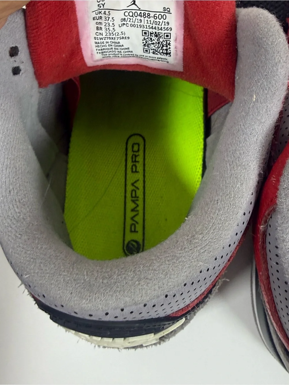 Air Jordan 3 Retro SE 